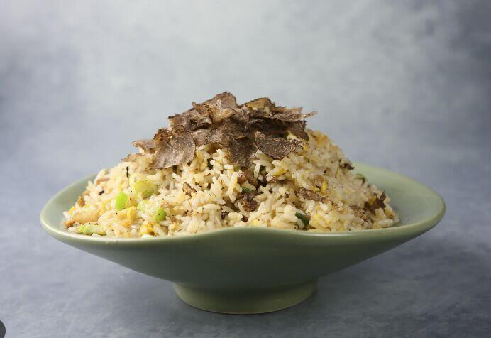 TRUFFLE BEEF FRIED RICE