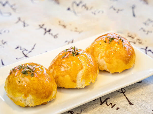 PINEAPPLE PASTRIES